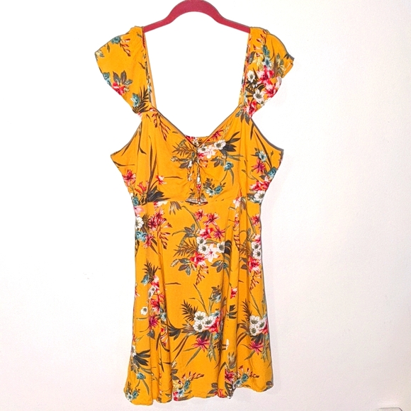 Floral Sundress - Picture 2 of 6